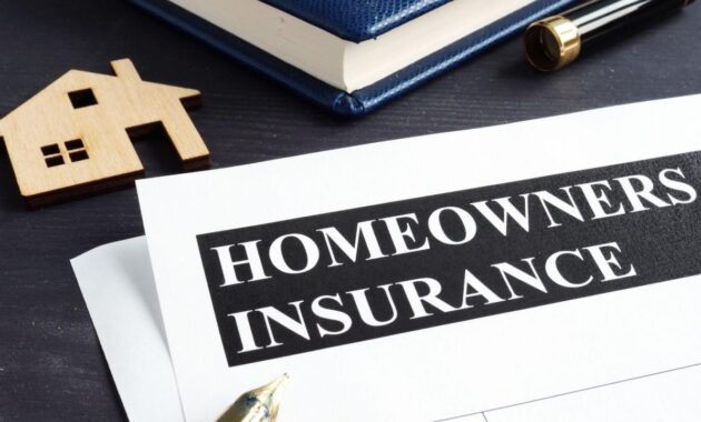 Insurance risk homeowners factors