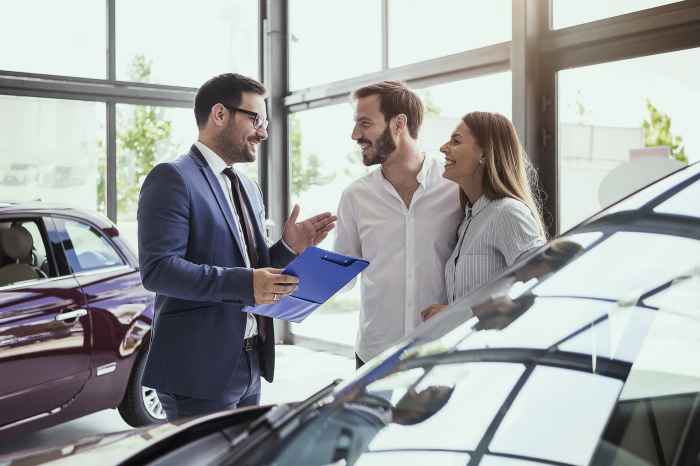 Dealerships encourage Dealerships encourage